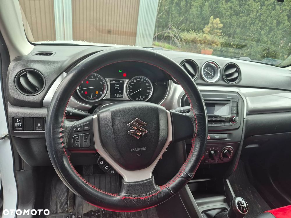 Suzuki Vitara 1.6 Comfort 2WD - 11
