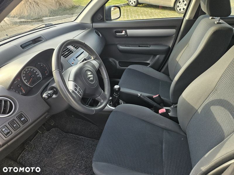 Suzuki Swift 1.3 GS / Premium - 6