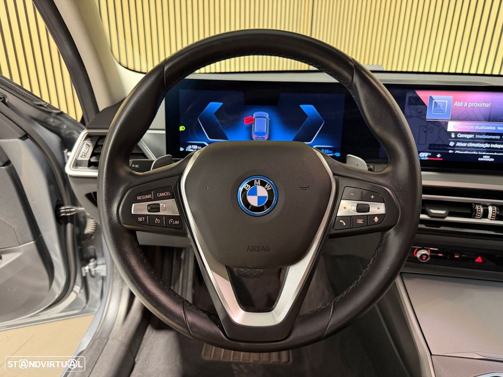 BMW 320 - 8