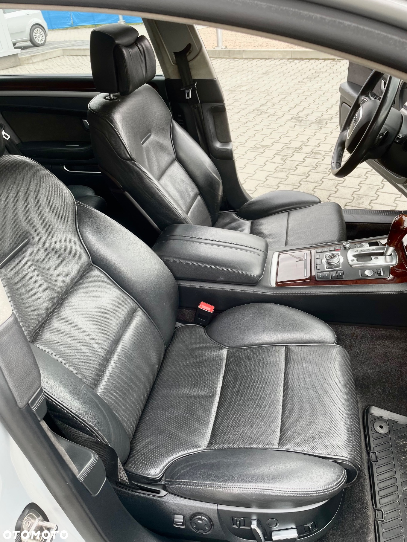 Audi A8 3.0 TDI L Quattro - 35