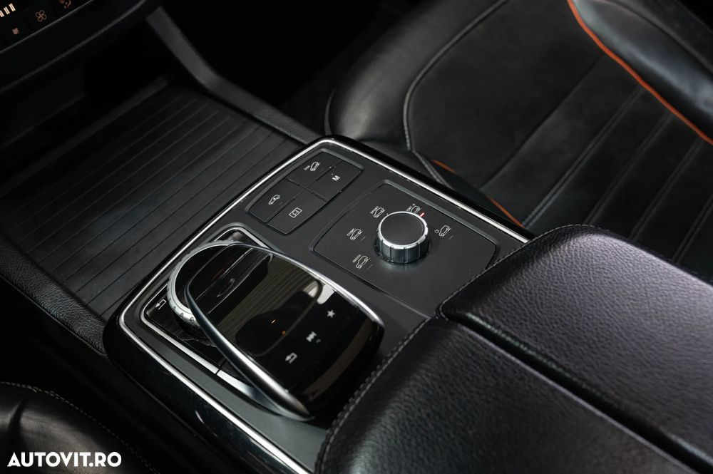 Mercedes-Benz GLE Coupe AMG 43 4M 9G-TRONIC OrangeArt Edition - 15