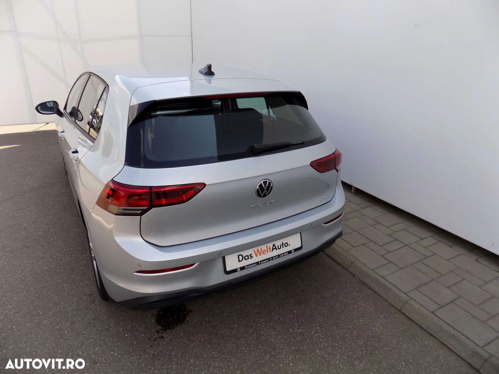 Volkswagen Golf 1.0 eTSI DSG MHEV Life - 4