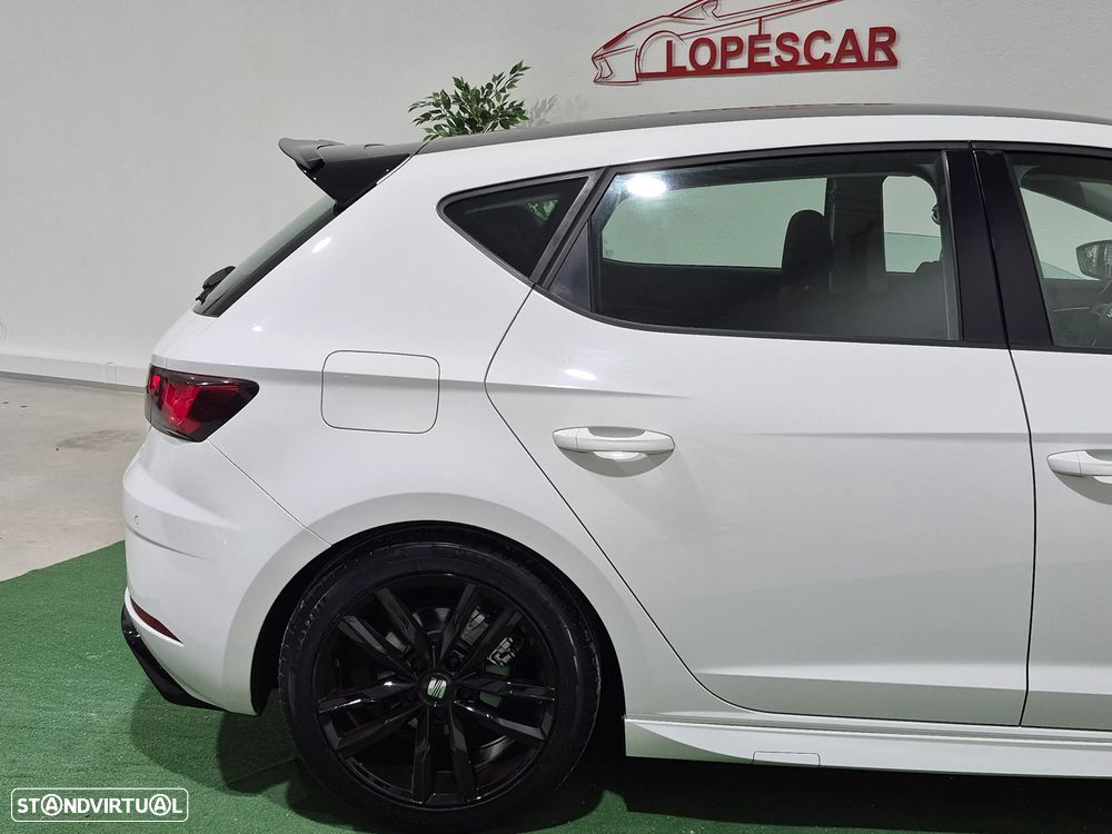 SEAT Leon 1.6 TDI S&S Style - 6