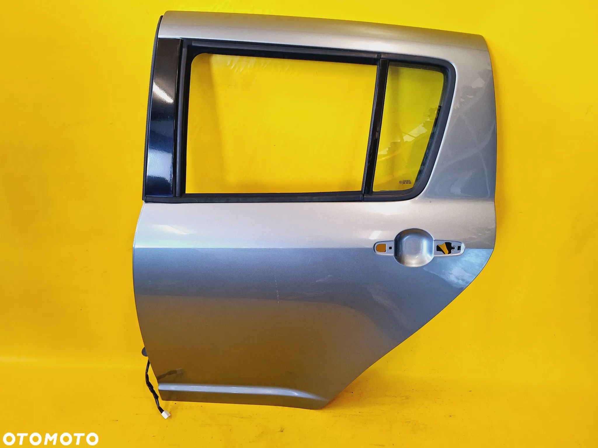 DRZWI LEWY TYŁ LEWE TYLNE SUZUKI SWIFT MK6 IV HB 5D LAK: ZDC NR1840 - 1