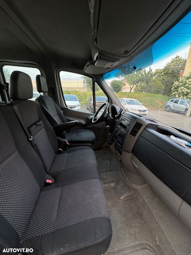 Mercedes-Benz Sprinter - 4