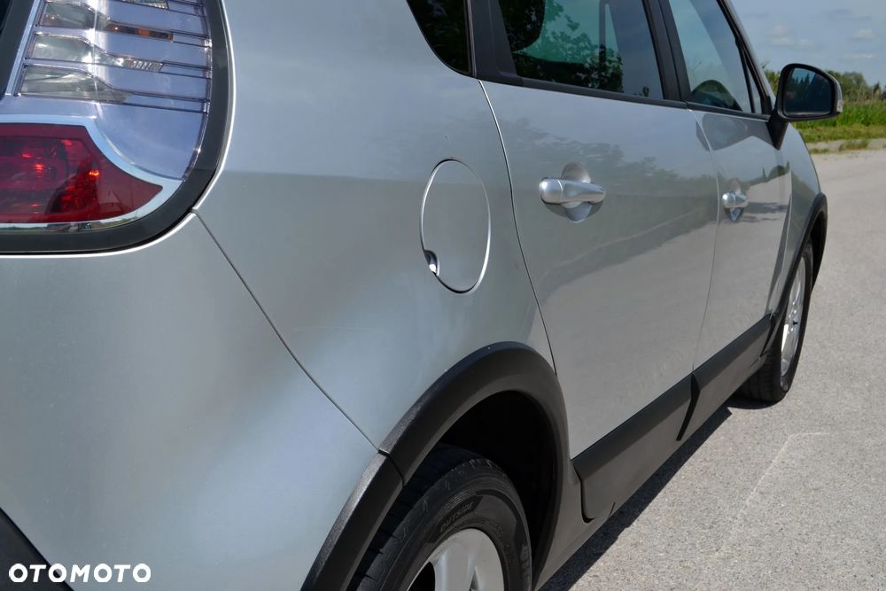 Renault Scenic - 13