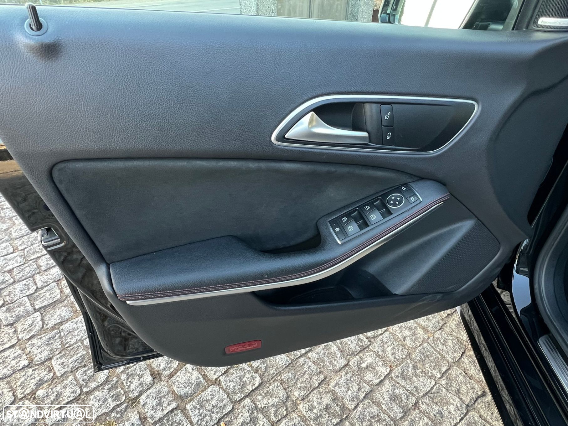 Mercedes-Benz CLA 180 d Shooting Brake AMG Line - 6
