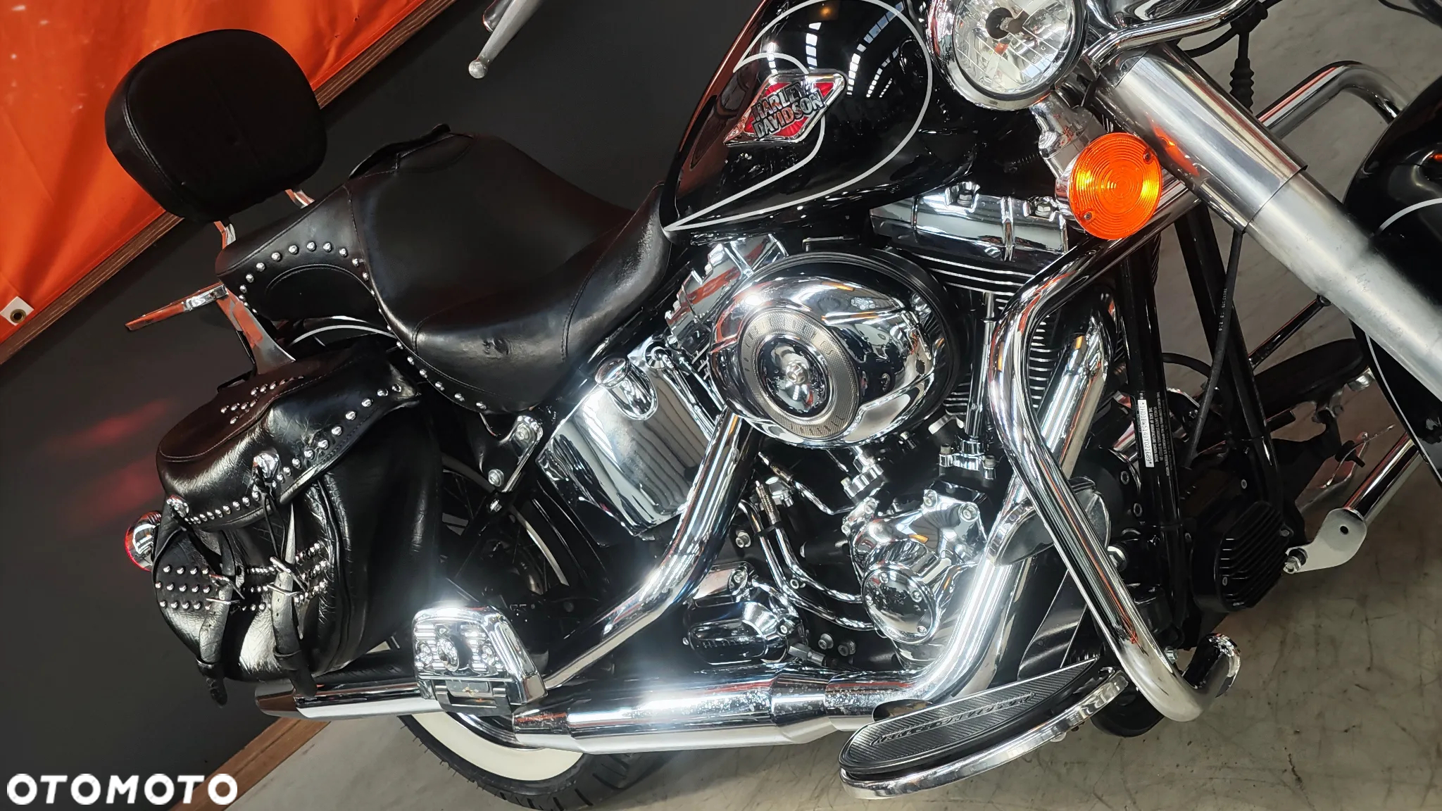 Harley-Davidson Softail Heritage Classic - 17