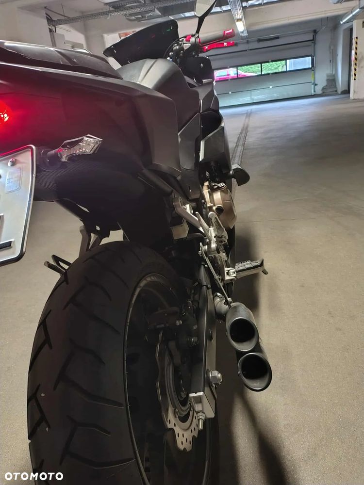 Honda CBR - 18