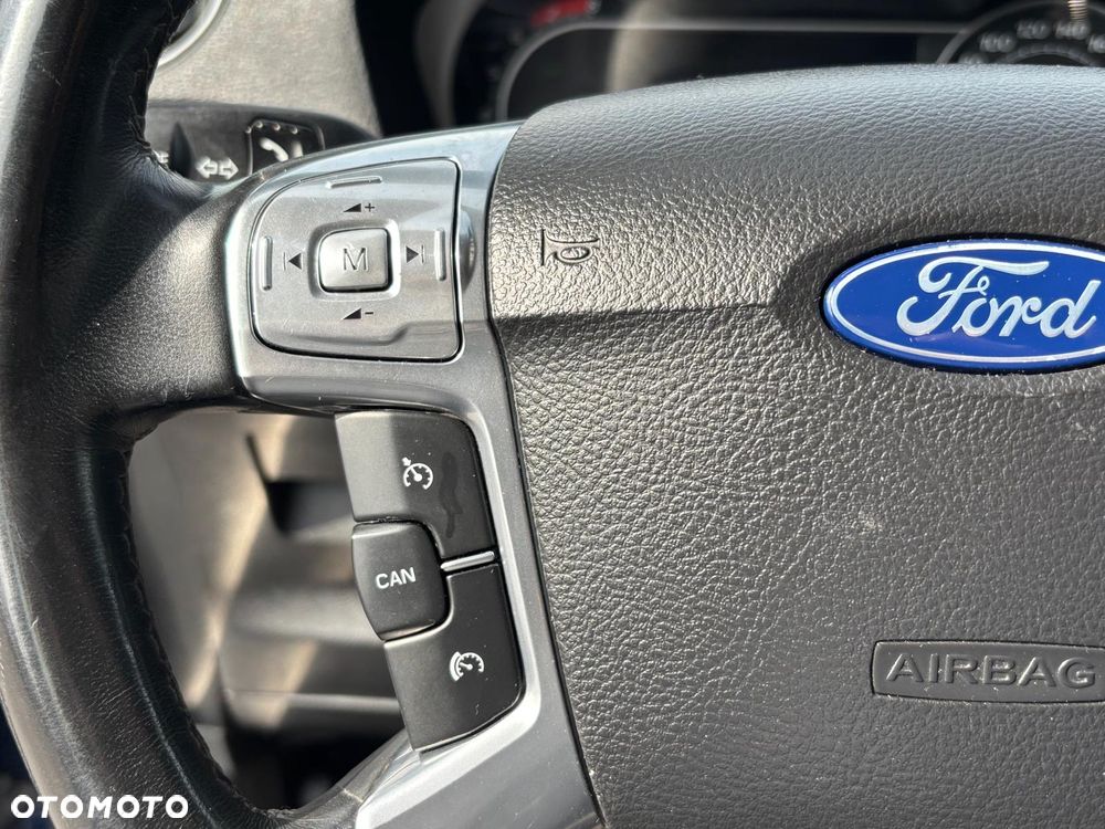 Ford S-Max 2.0 EcoBoost Titanium - 22