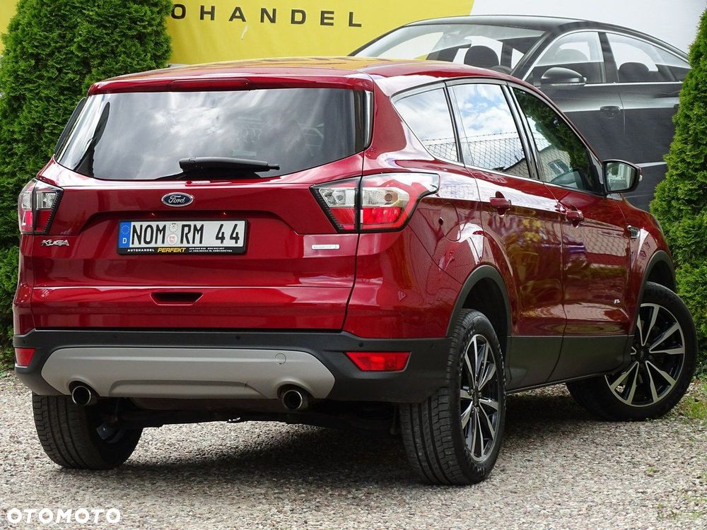 Ford Kuga - 9