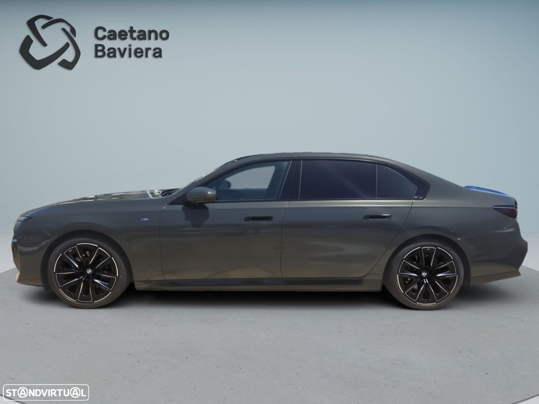 BMW i7 eDrive50 Pack Desportivo M - 5