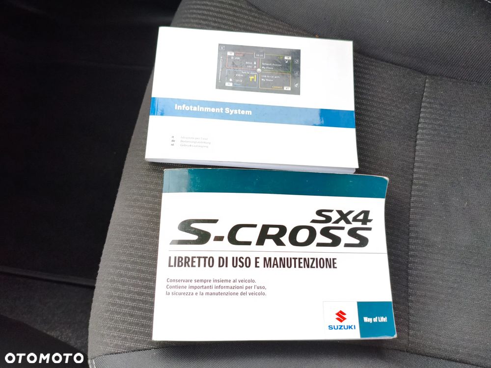 Suzuki S-Cross - 32