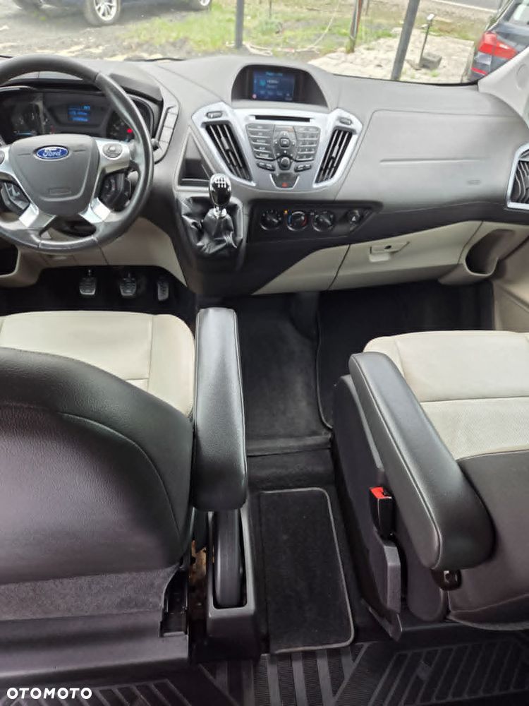 Ford TRANSIT CUSTOM - 15