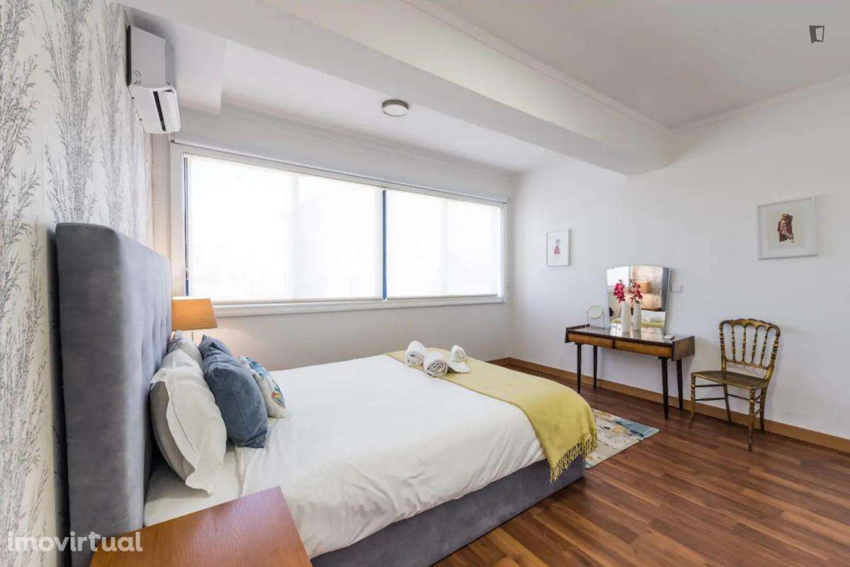 Apartamento com 1 quartos - localizado em Cedofeita Porto - Grande imagem: 4/16