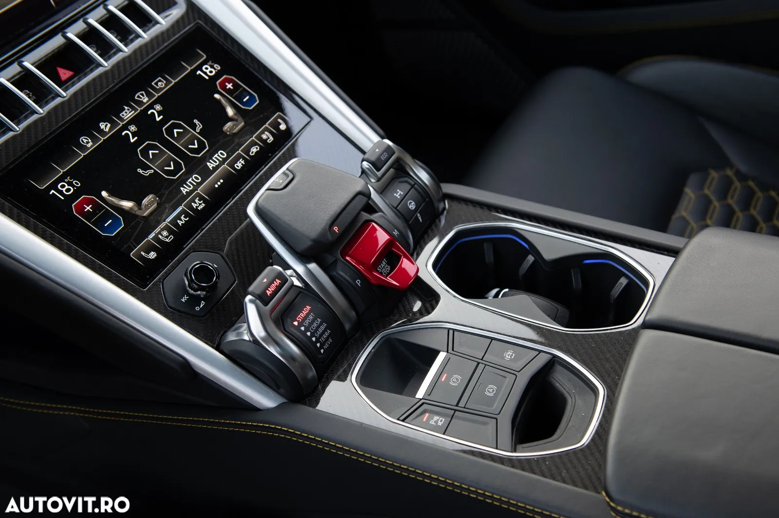 Lamborghini URUS - 26