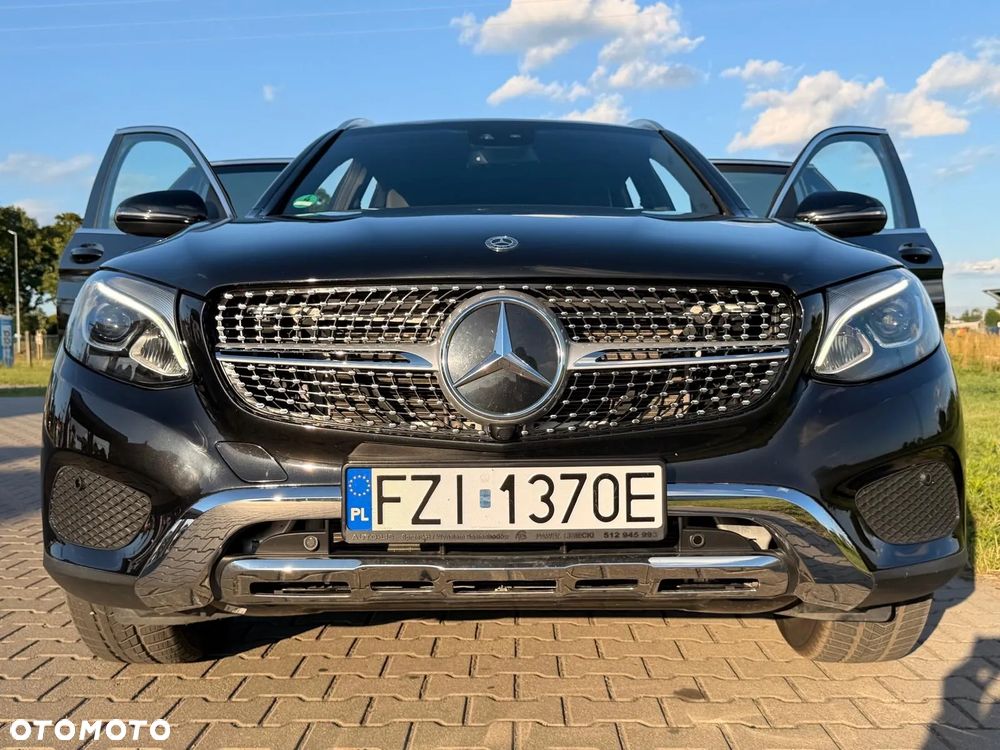 Mercedes-Benz GLC 250 4-Matic - 3