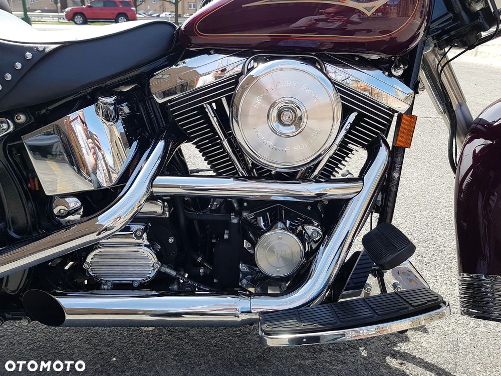 Harley-Davidson Softail Heritage Classic - 13