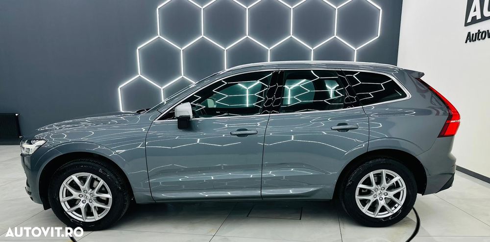 Volvo XC 60 D4 AWD Geartronic Momentum - 35