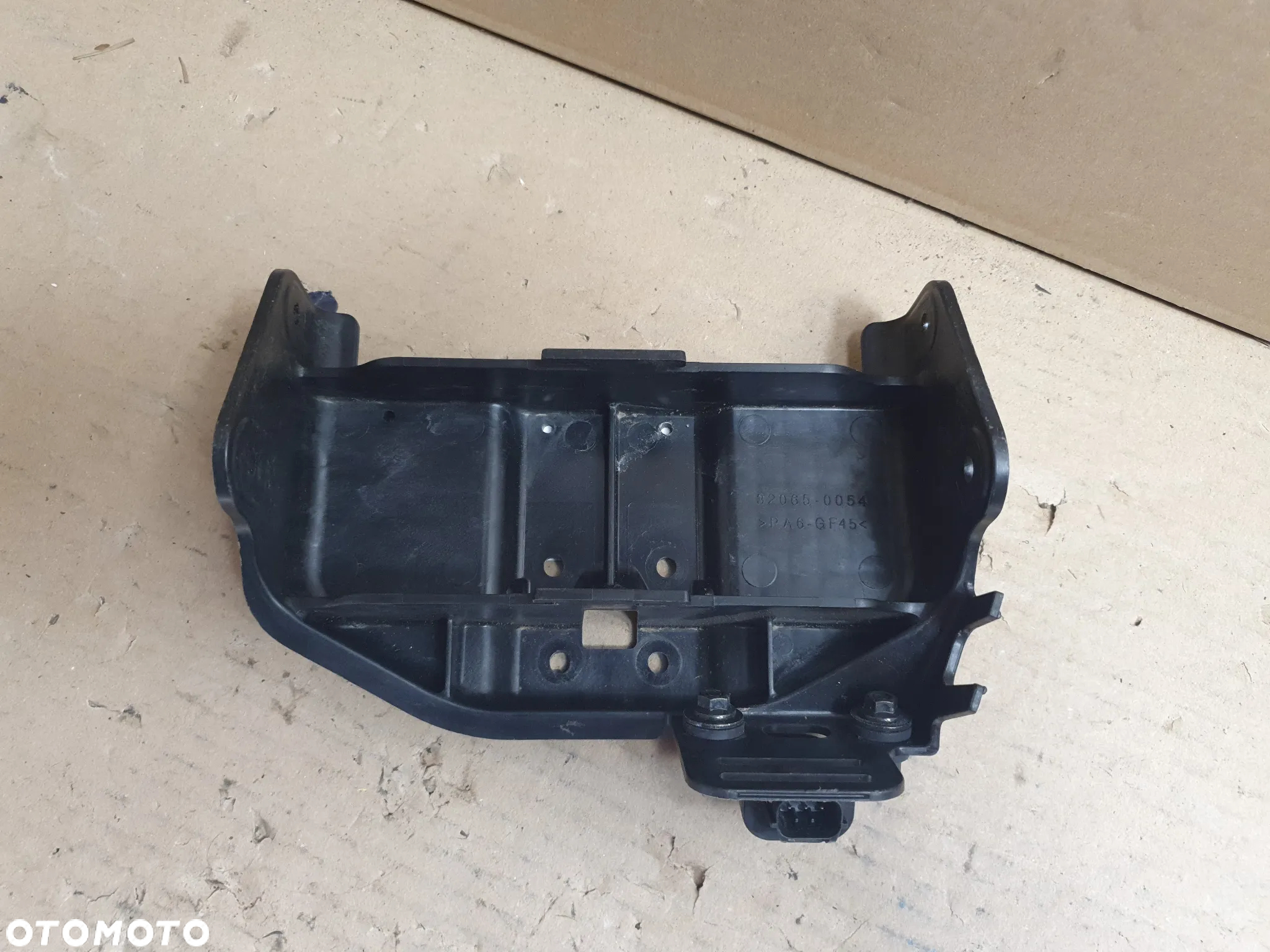KAWASAKI NINJA Tylna osłona owiewki wewnętrznej 32065-0054 3025820 - 4