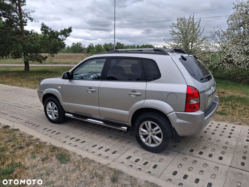 Hyundai Tucson 2.0 Elegance / Premium - 3