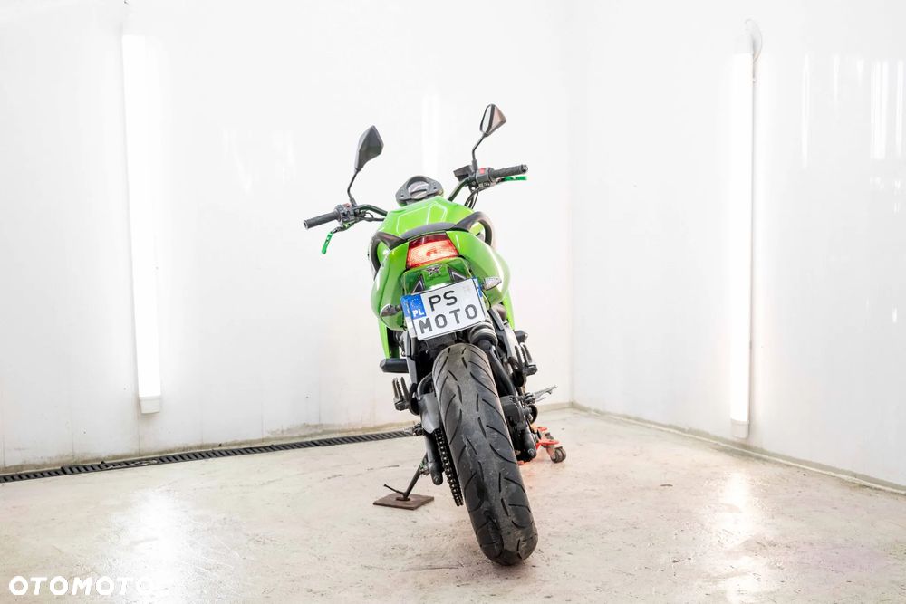 Kawasaki ER - 19