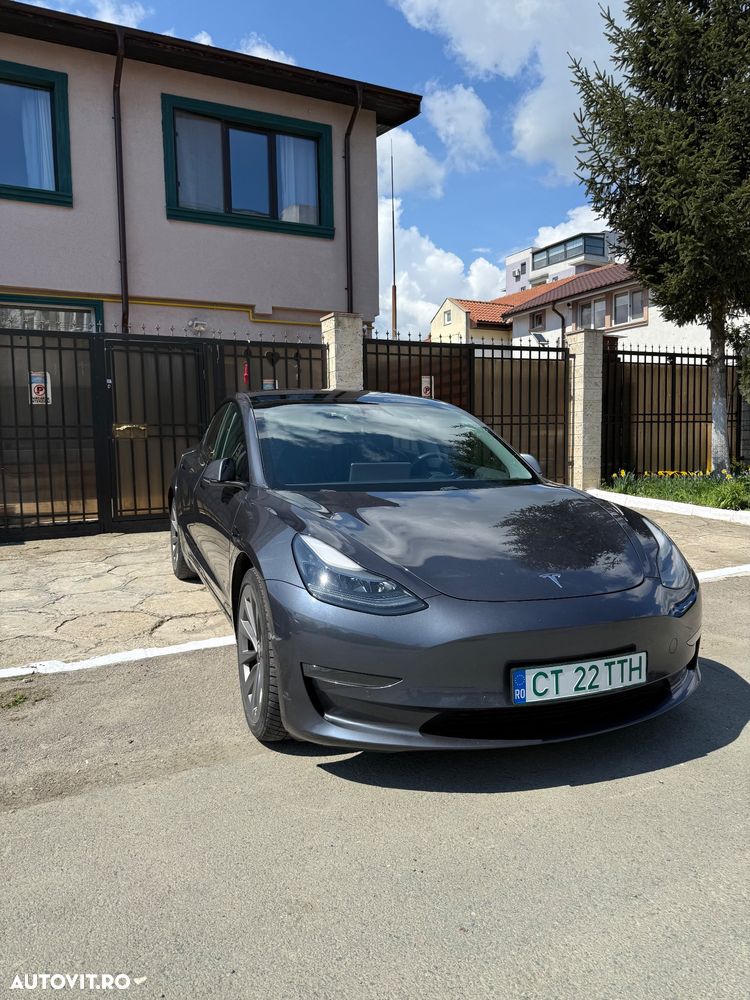 Tesla Model 3 Langstreckenbatterie Allradantrieb Dual Motor - 2