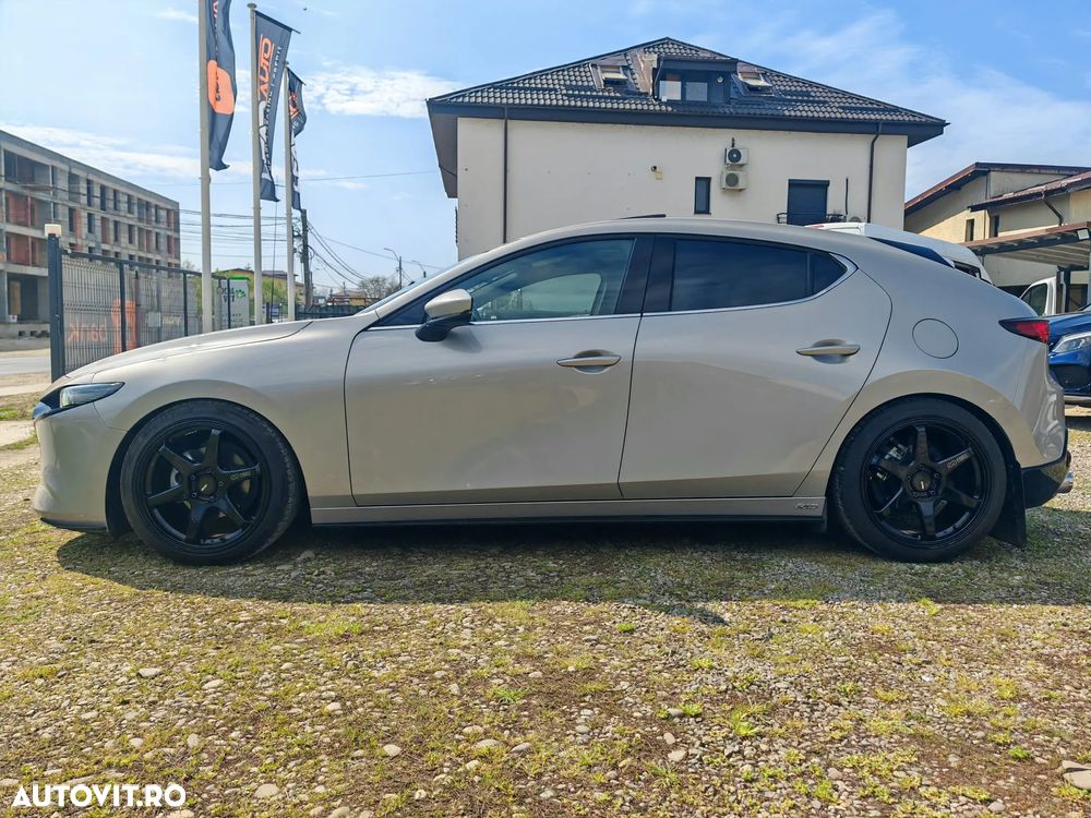 Mazda 3 e-SKYACTIV-X 186 M HYBRID EXCLUSIVE-LINE - 27