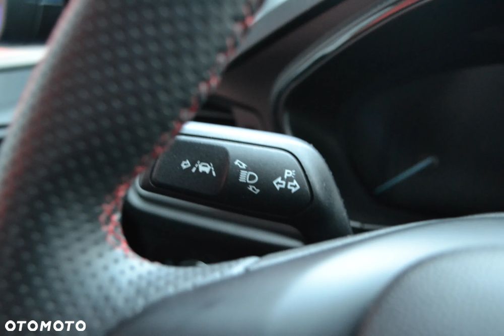 Ford Focus 1.0 EcoBoost Start-Stopp-System ST-LINE - 13