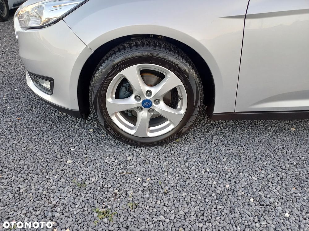 Ford Focus 1.0 EcoBoost Edition - 12