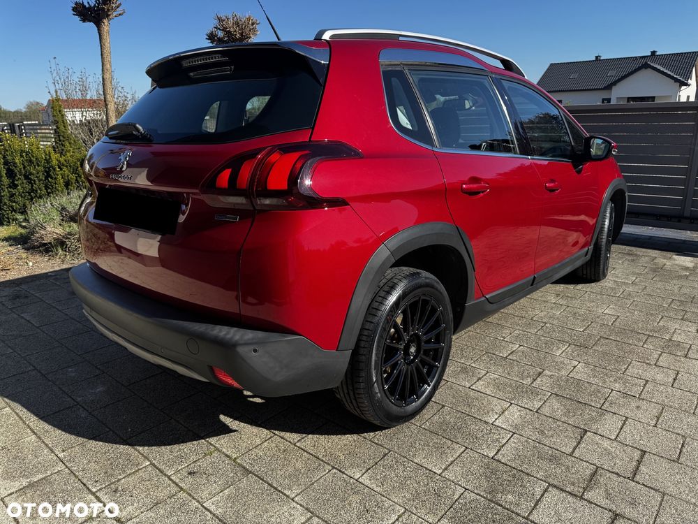 Peugeot 2008 PureTech 110 Stop&Start Allure - 11