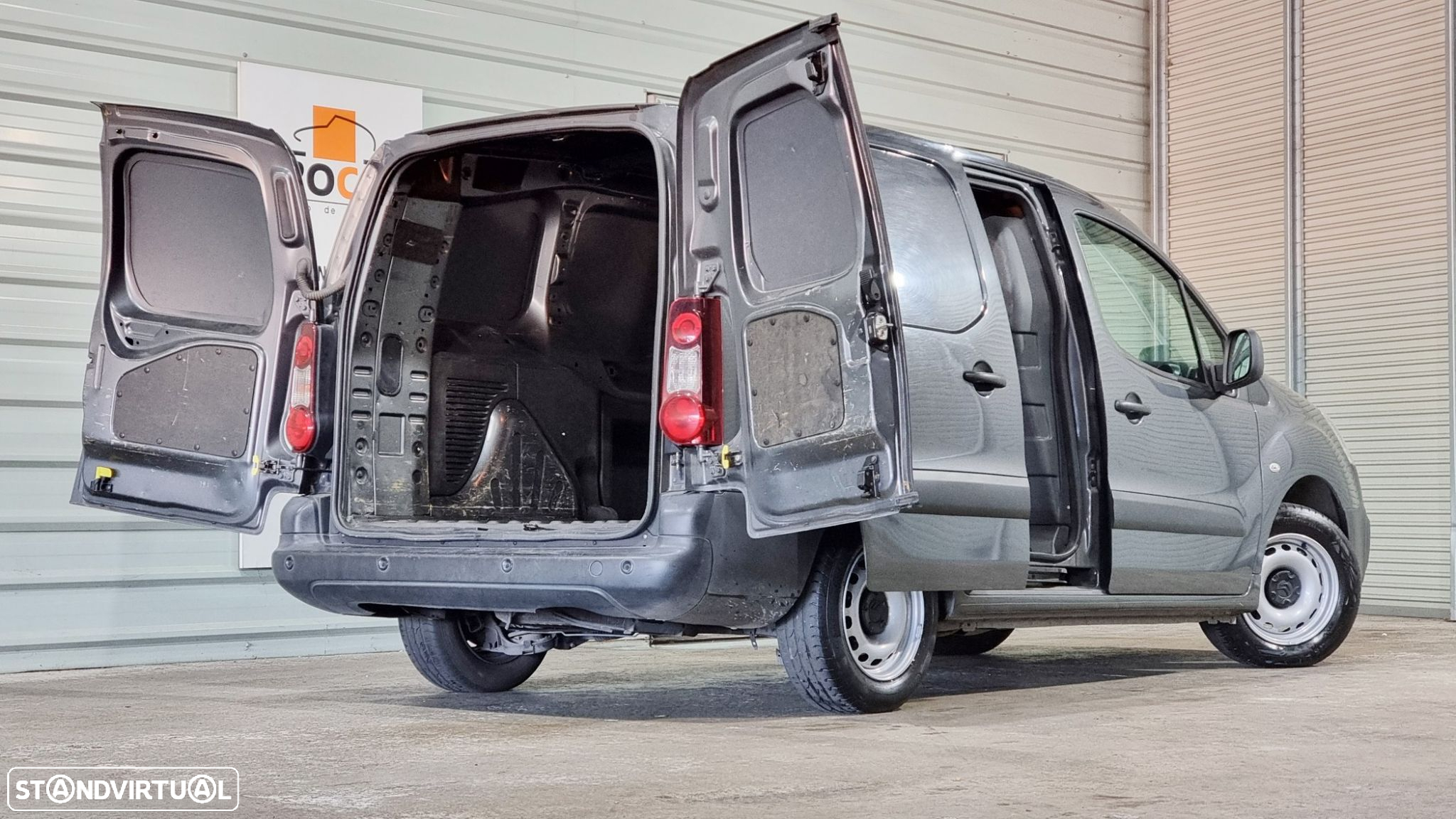 Citroën Berlingo 1.6 BlueHDi L2 Club 3L - 3