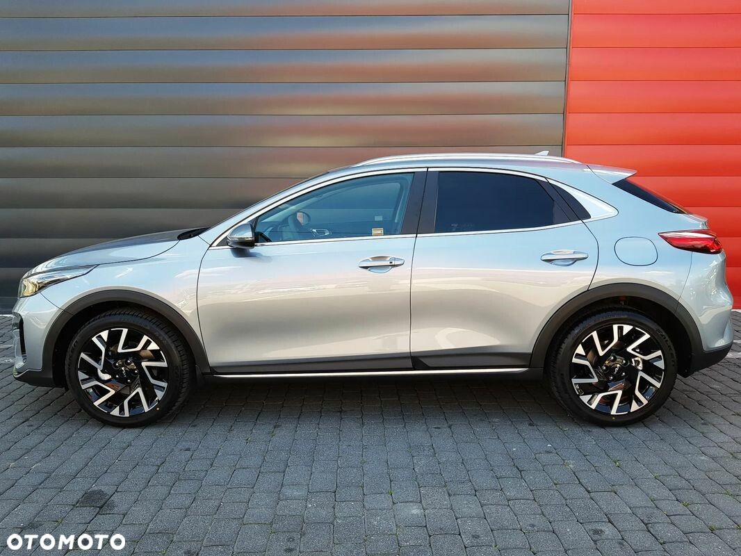 Kia XCeed 1.5 T-GDI Business Line DCT - 8