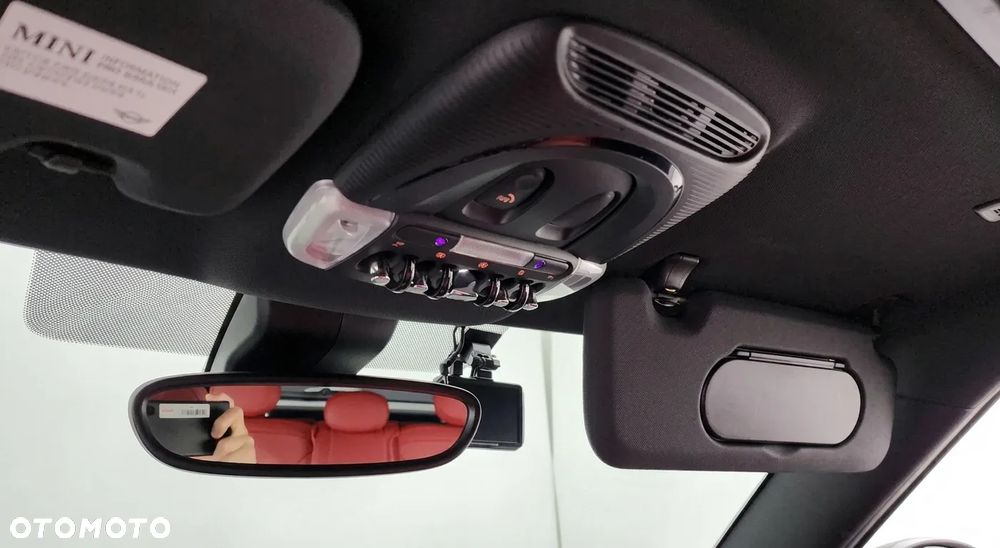 MINI John Cooper Works ALL4 sport - 12