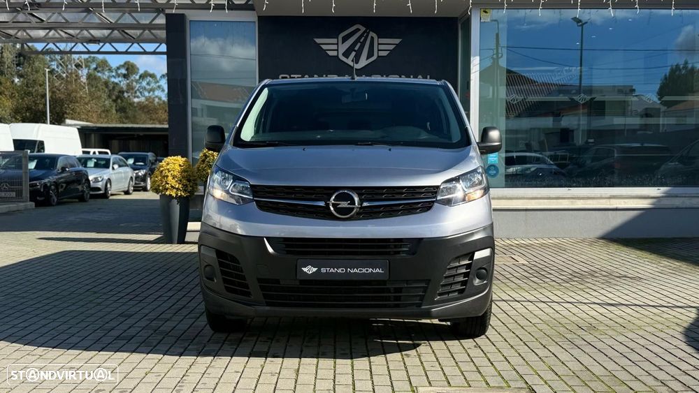 Opel Vivaro 1.5 CDTi L3H1 Essentia - 2