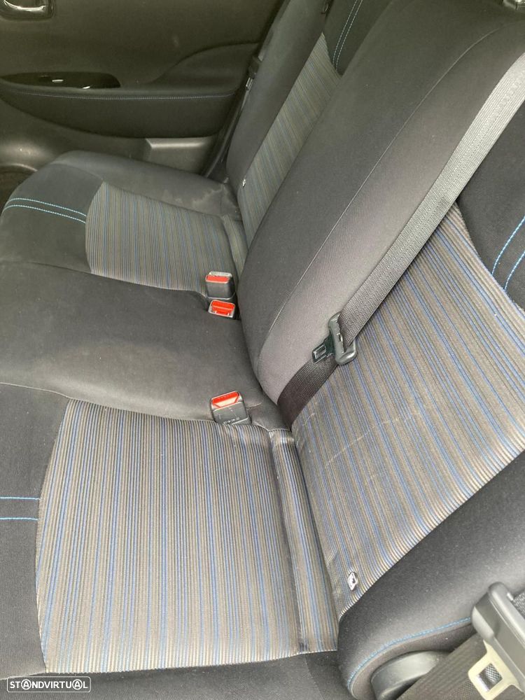 Nissan Leaf N-Connecta Two Tone - 21