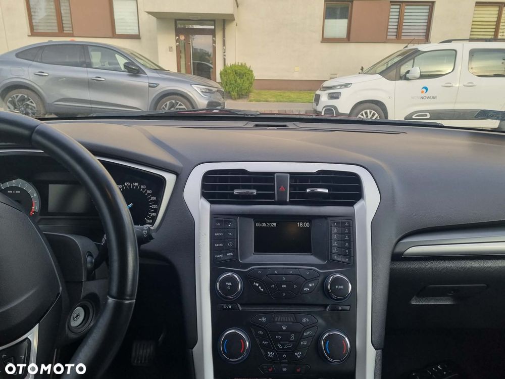 Ford Mondeo 1.5 EcoBoost Ambiente - 16