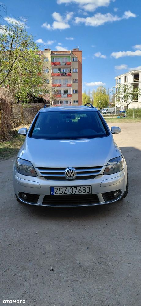 Volkswagen Golf 1.9 TDI Sportline - 1