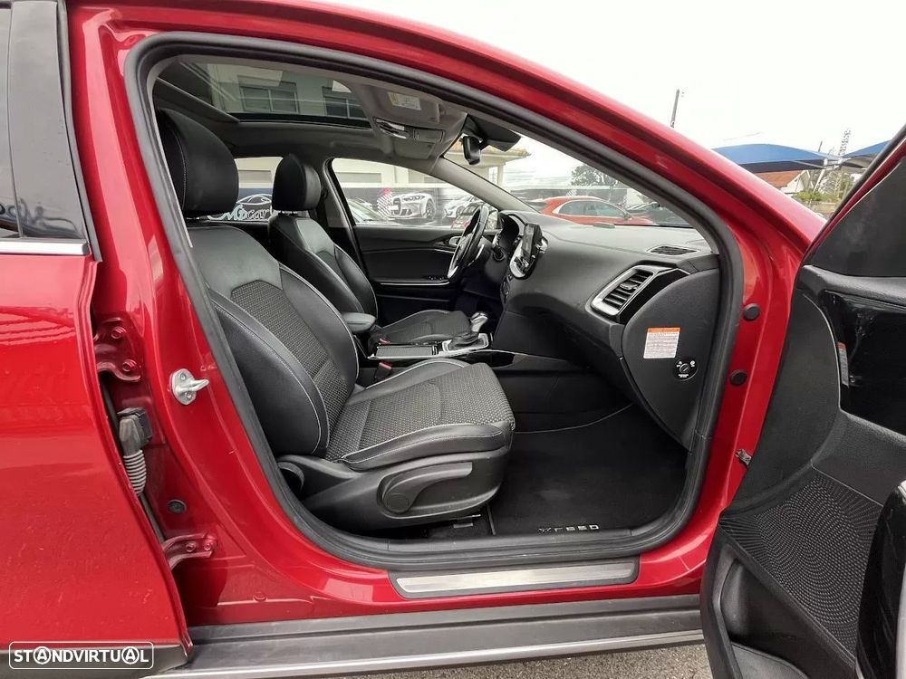 Kia XCeed 1.6 GDi PHEV Drive - 30