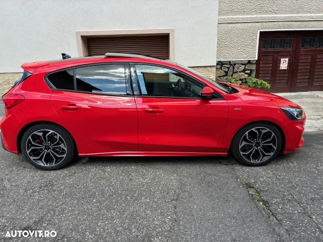 Ford Focus 1.5 TDCi Powershift Titanium - 5