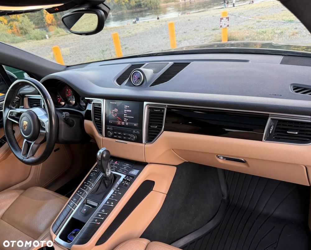 Porsche Macan - 15