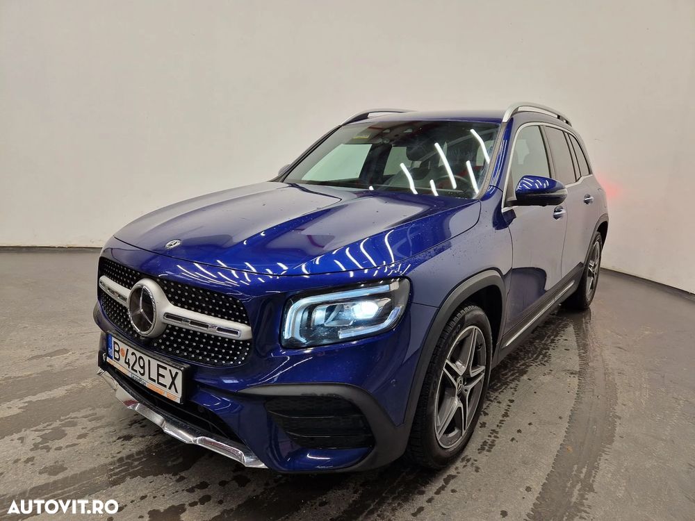 Mercedes-Benz GLB - 1