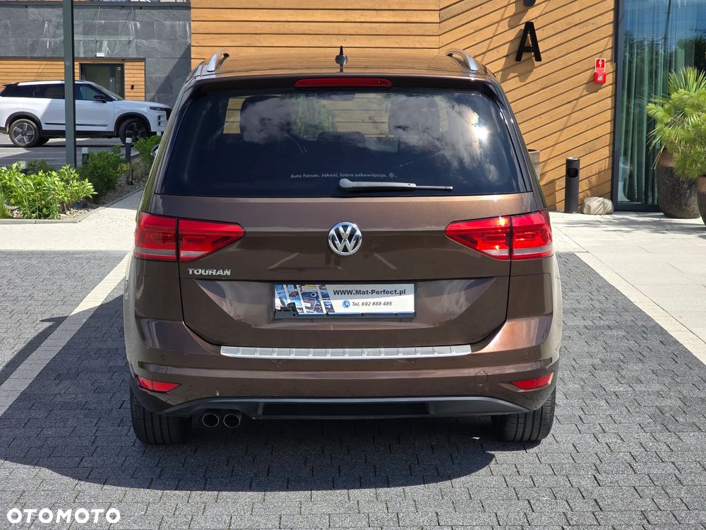 Volkswagen Touran 2.0 TDI SCR Highline - 8