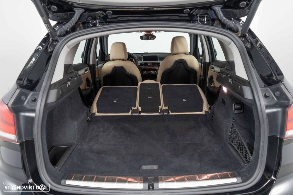 BMW X1 25 e xDrive Corporate Edition - 14