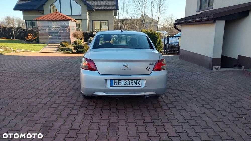 Peugeot 301 - 5
