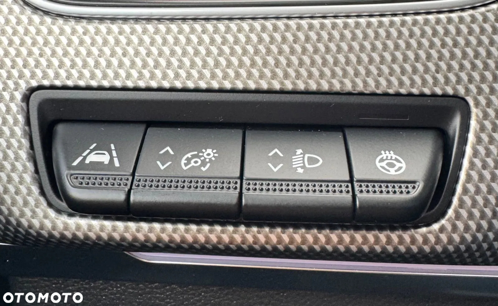 Renault Arkana 1.6 E-TECH Intens MMT - 16