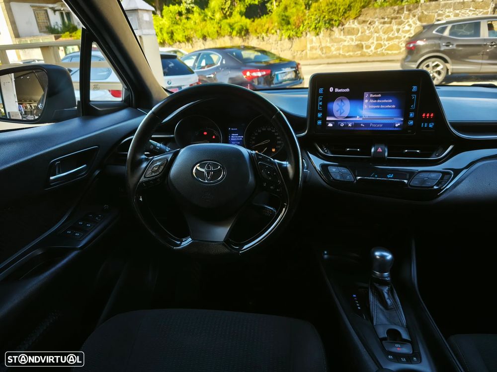 Toyota C-HR 1.8 HSD Comfort - 22