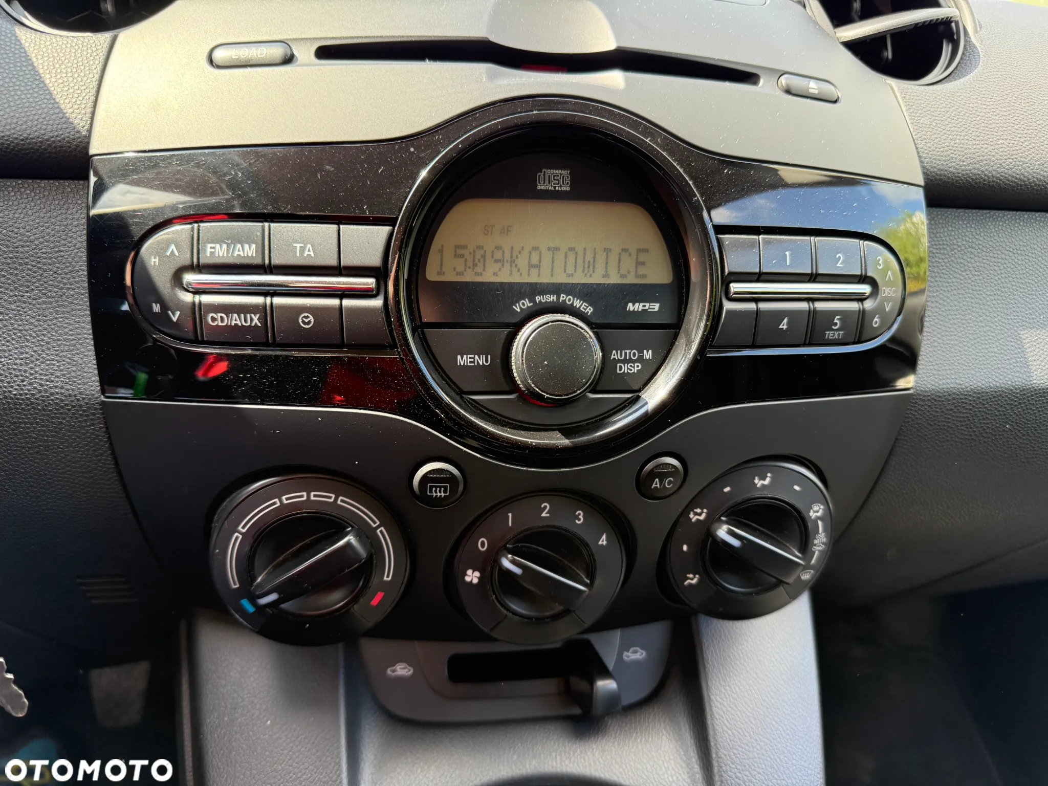 Mazda 2 1.3 Comfort - 15