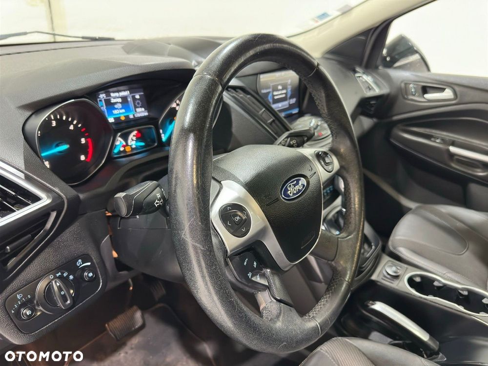 Ford Kuga - 22