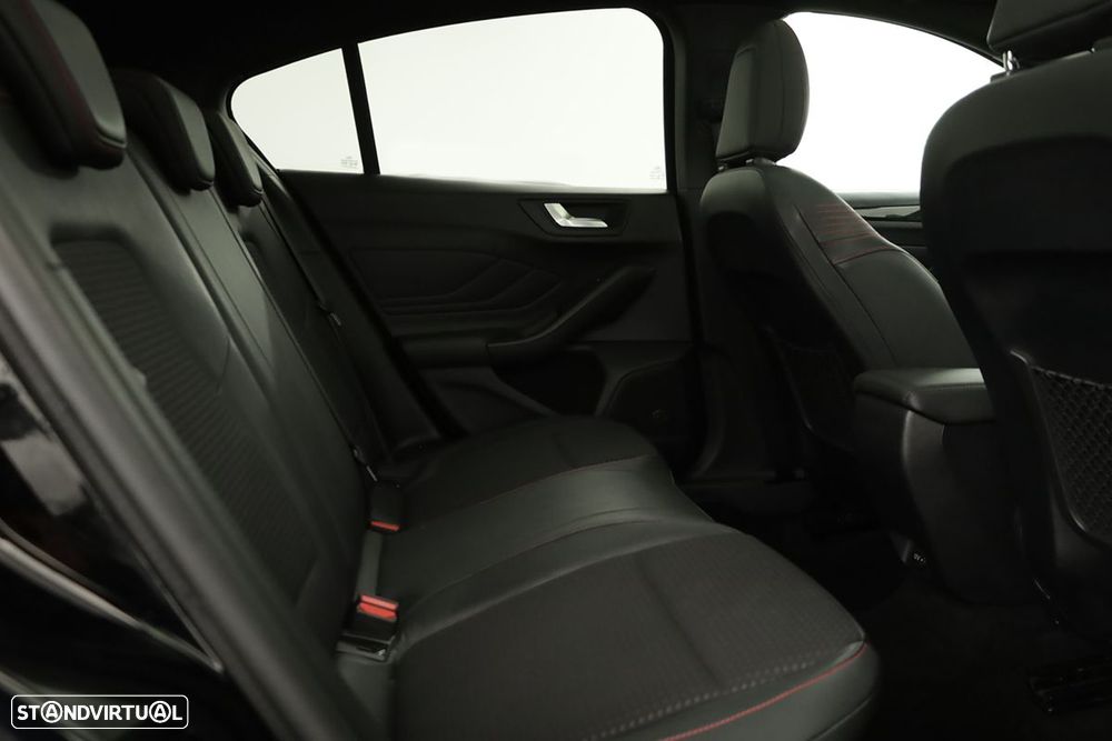 Ford Focus 1.0 EcoBoost ST-Line - 21